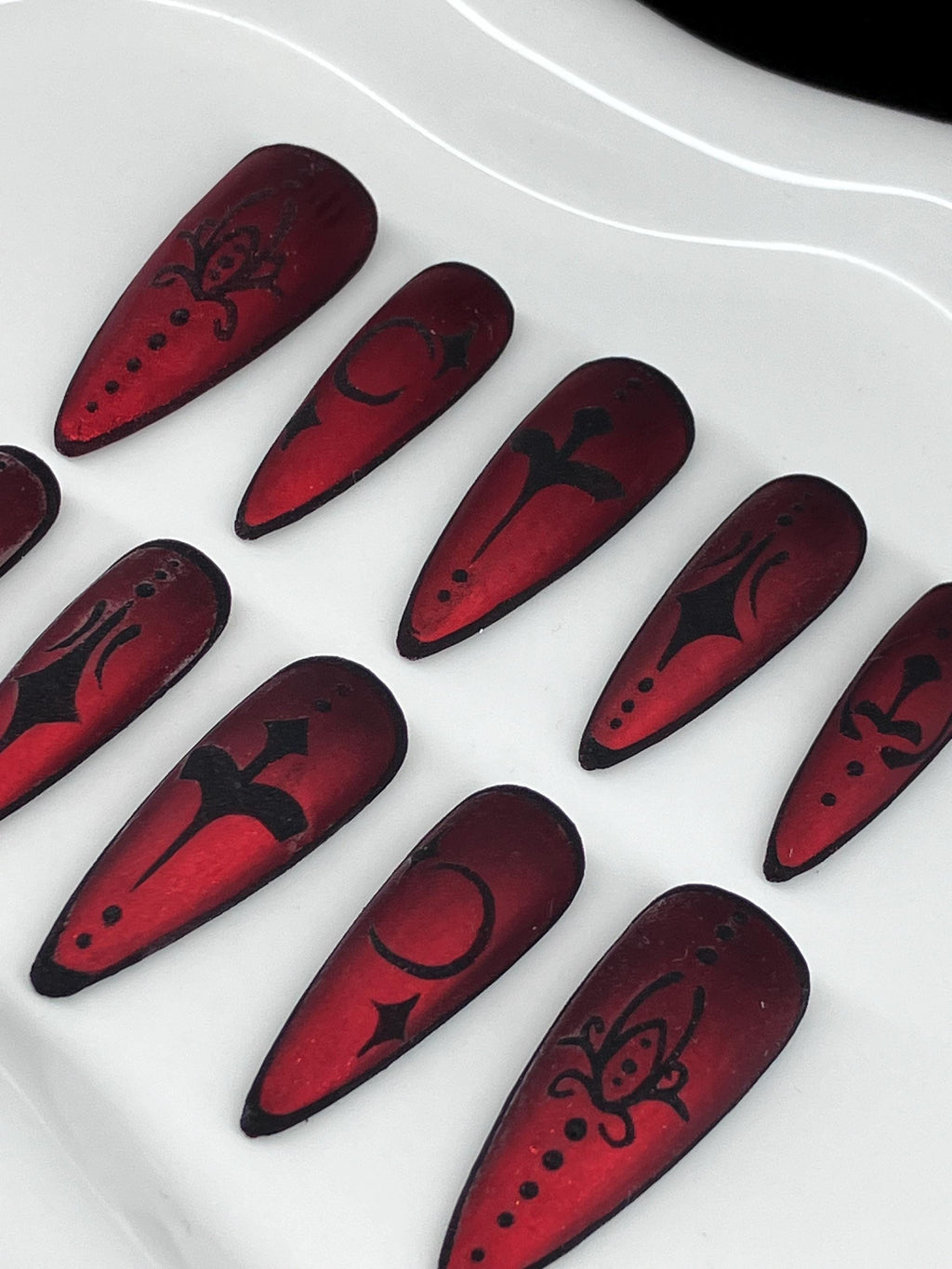 Red velvet press on nails with application pack