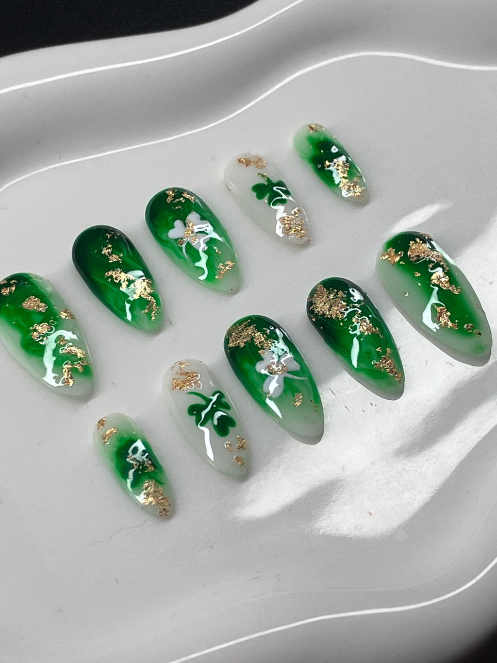 St Patrick's Day Press On Nails: Clover Marble, Gold Leaf Accents