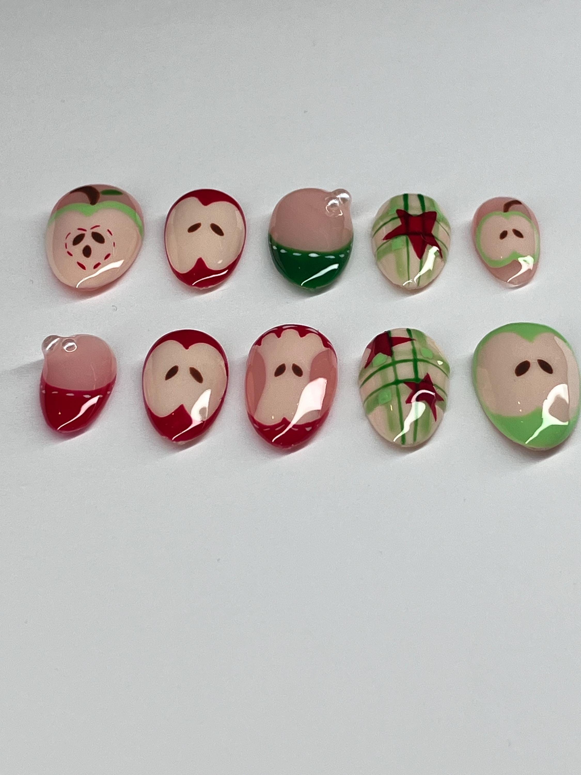 Apple Design Press On Nails: Summer Nail Art with Application Pack