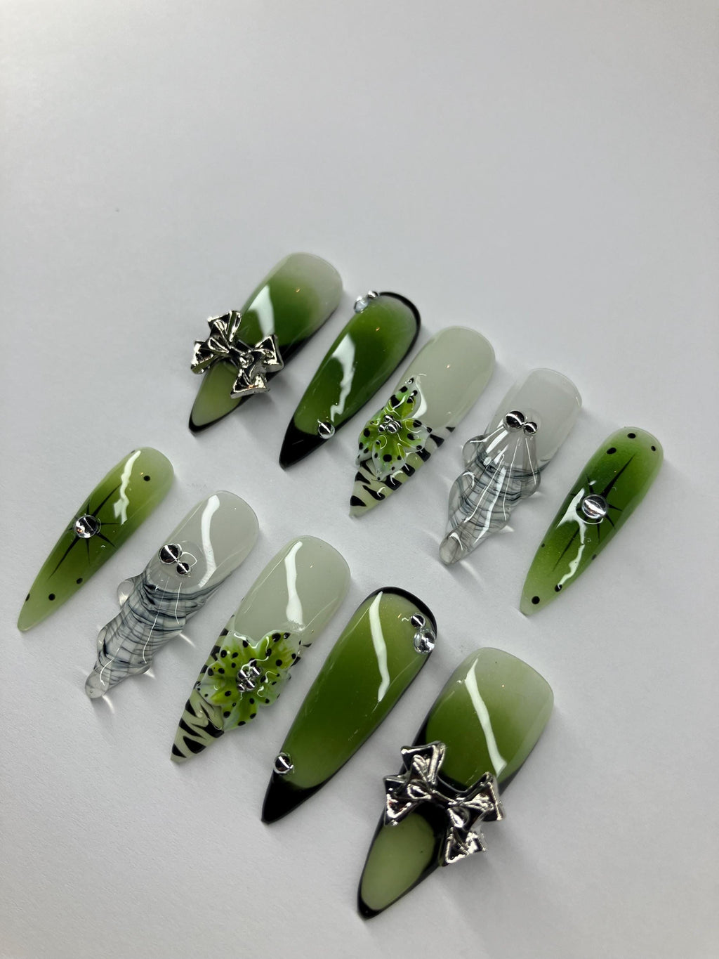 Matcha Green Press On Nails: Aura Design with 3D Flowers