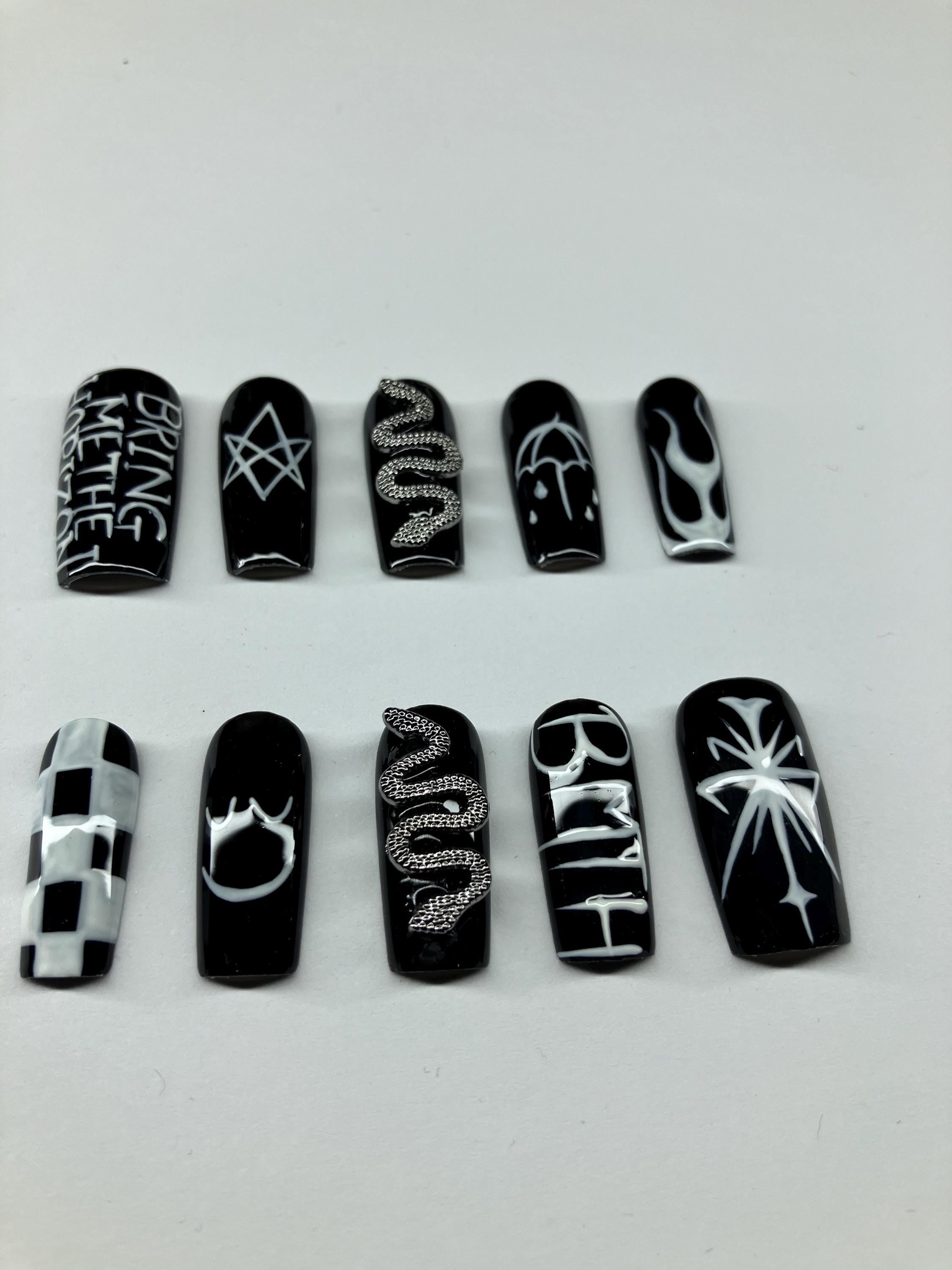 Black and white design press on nails with application pack included