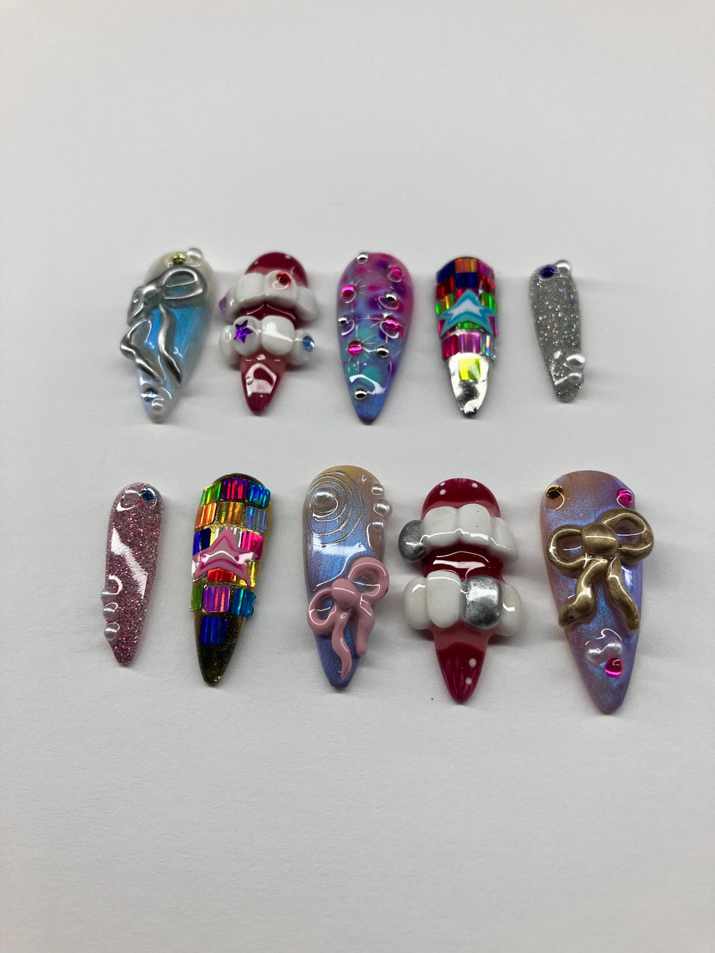 Mouth trend press on nails with instructions and application pack