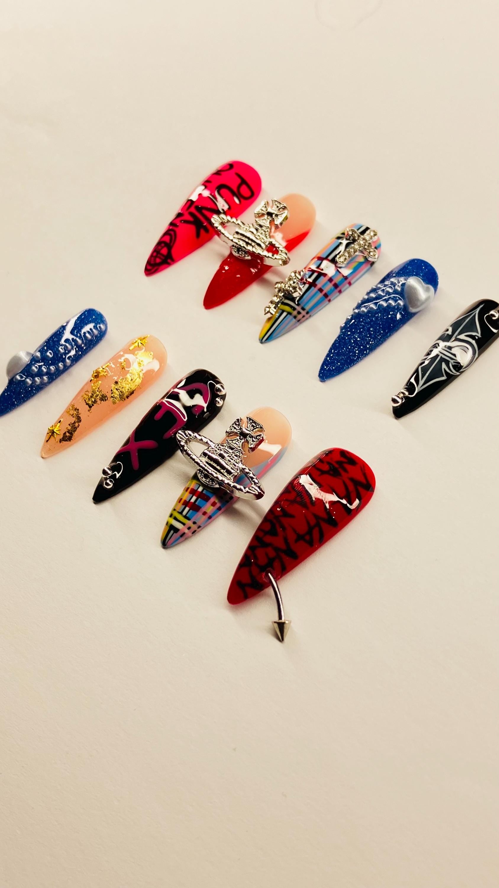 PUNK QUEEN  inspired press on nails with application pack