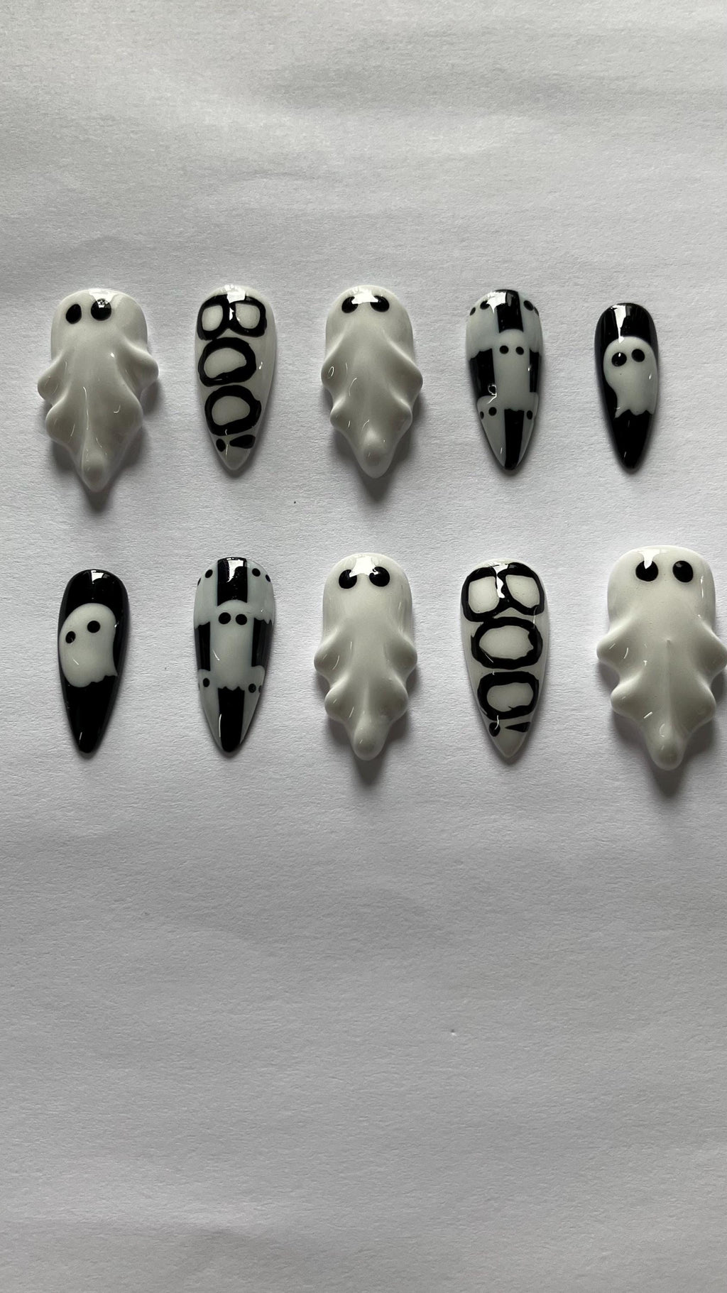 3d ghosts Halloween press on nails checkerboard monochrome design application pack included