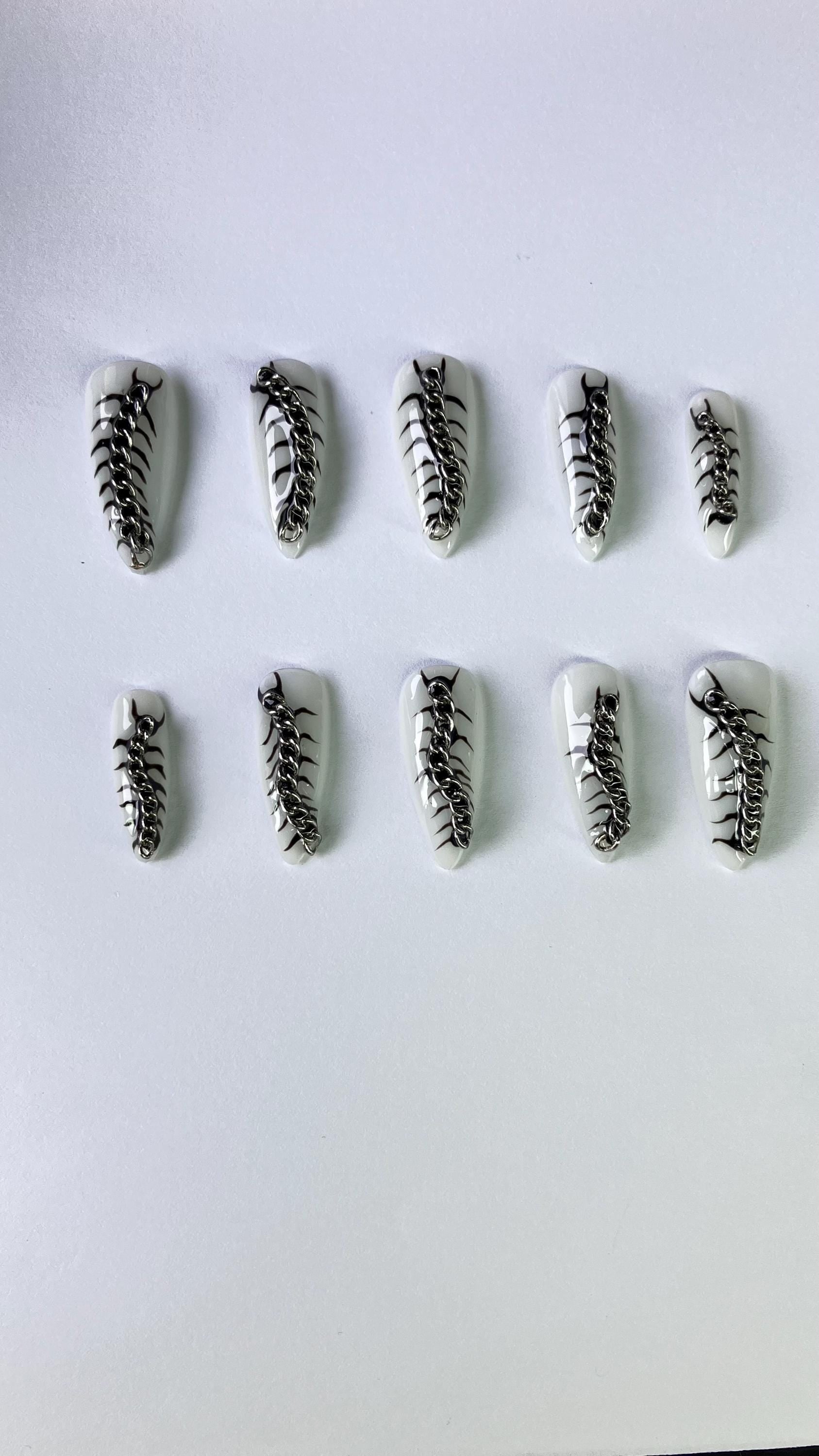 Centipede Press On Nails: Goth Black & White Chain Design
