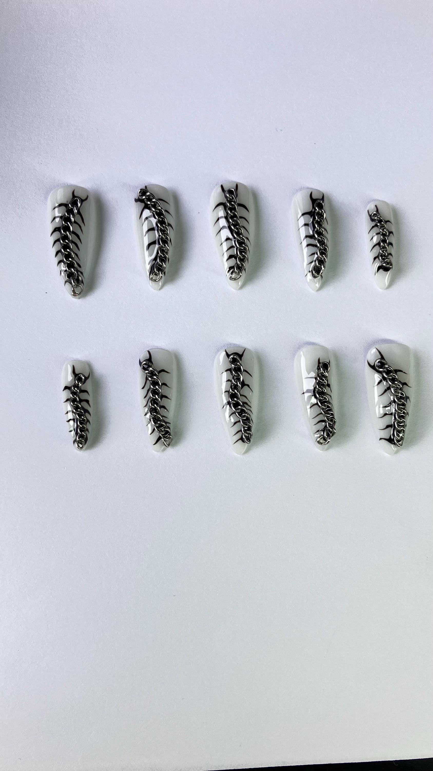 Centipede Press On Nails: Goth Black & White Chain Design