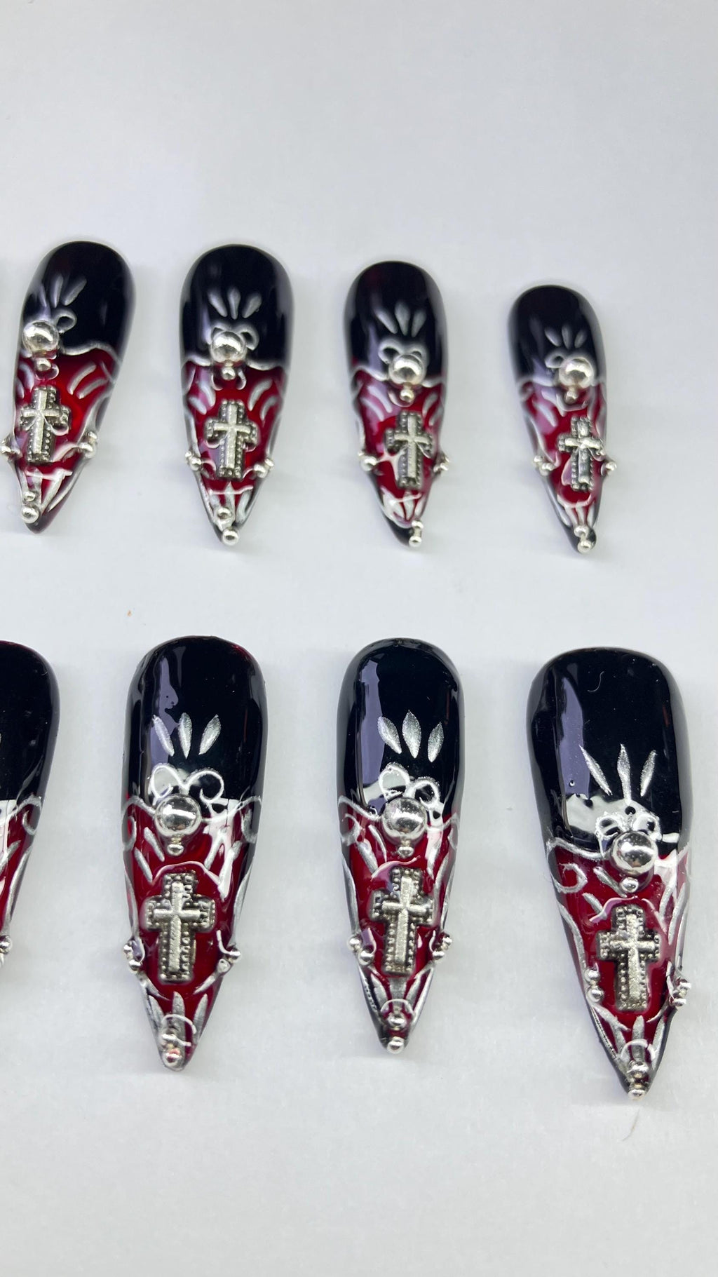 Baroque Stained Glass Press On Nails: Red, Black, Silver Cathedral Design