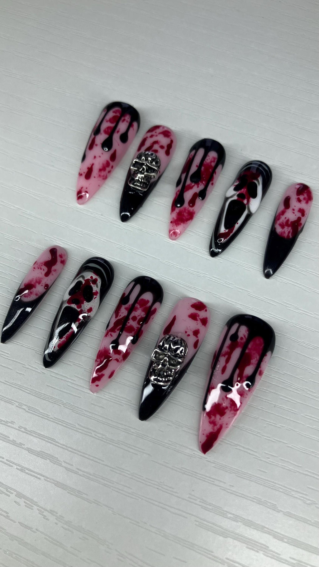 Ghostface Press On Nails, 3D Blood Drip, Halloween False Nails