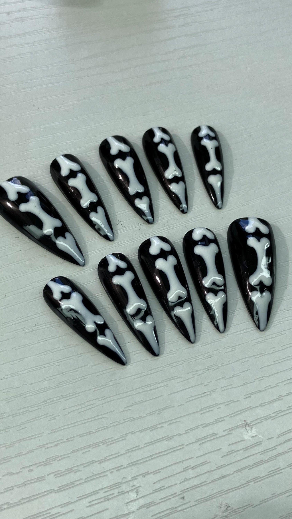 Skeleton bones press on nails design, Halloween nails, application pack included