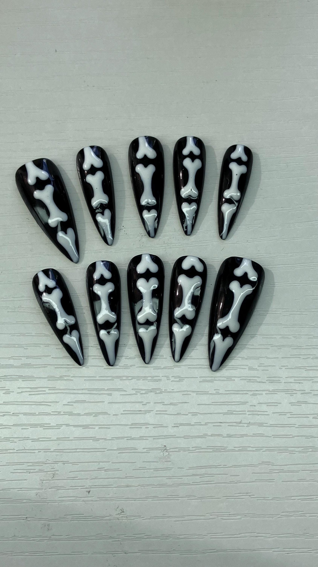 Skeleton bones press on nails design, Halloween nails, application pack included