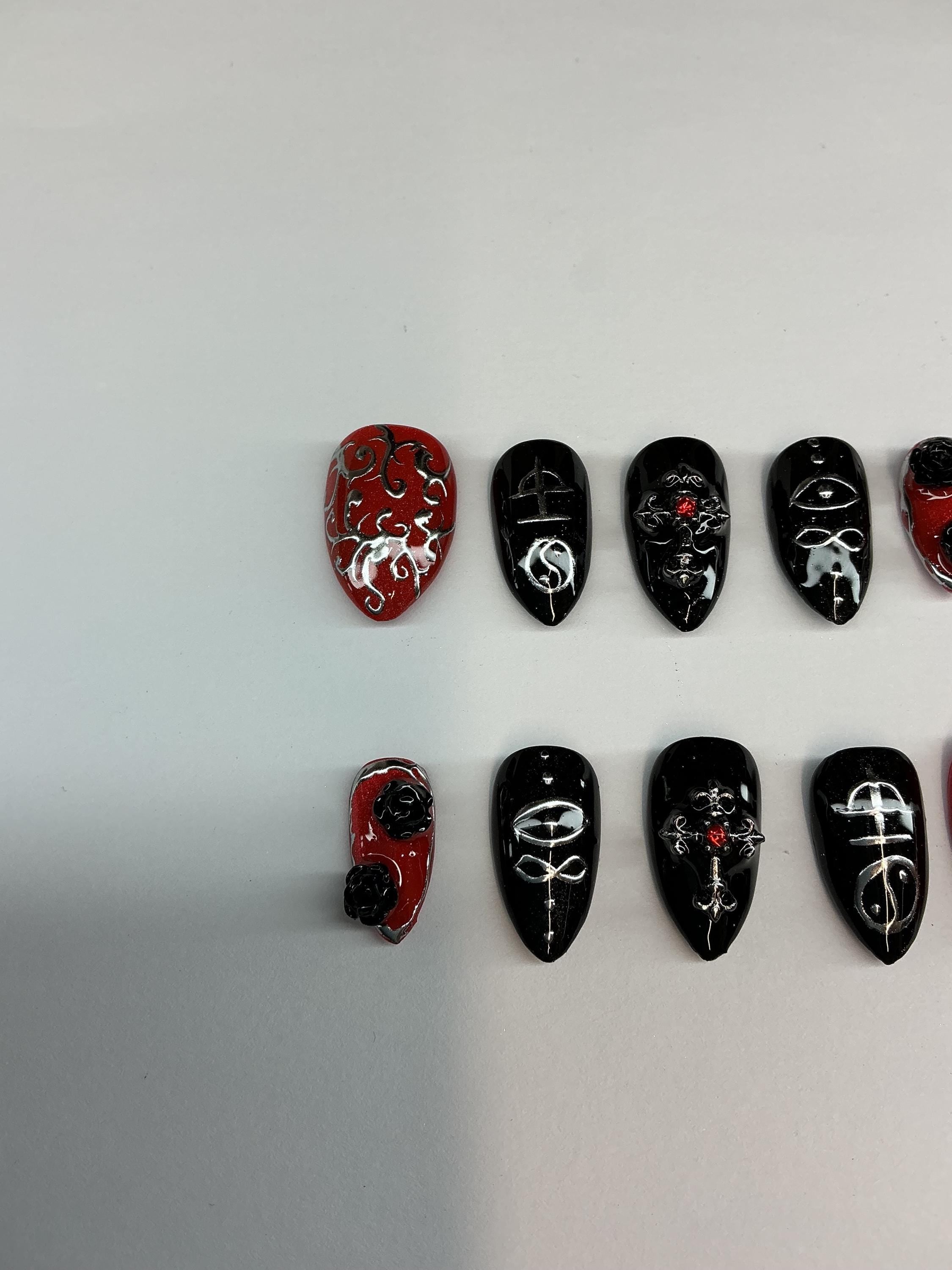 Omens Inspired Press On Nails, Red Black Silver Cat Eye Design (Application Pack Included)