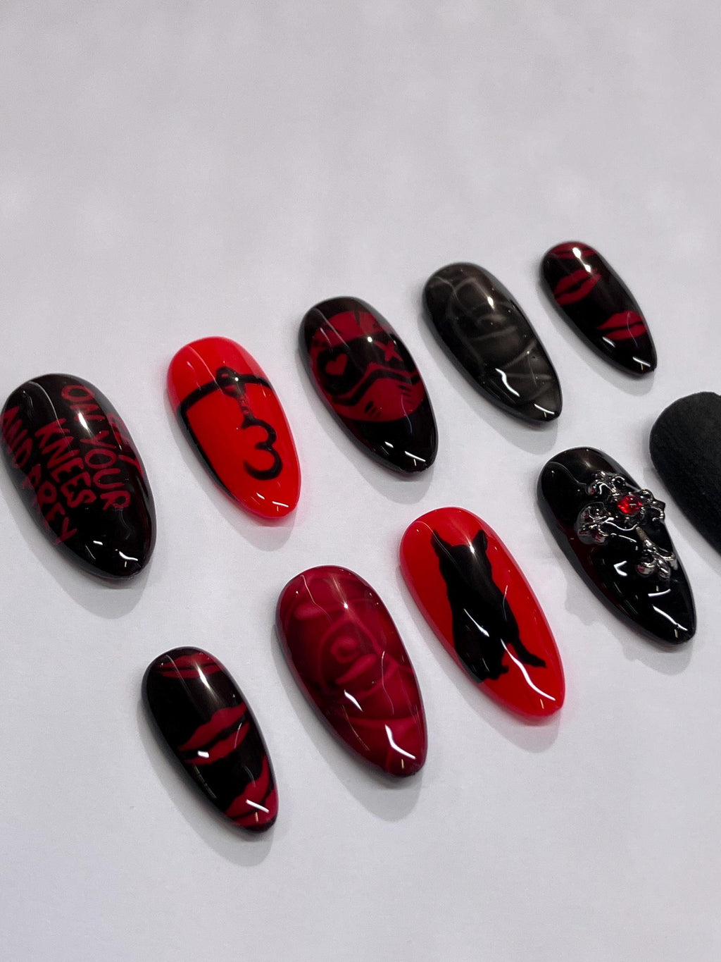Booktok bundle press on nails with application pack