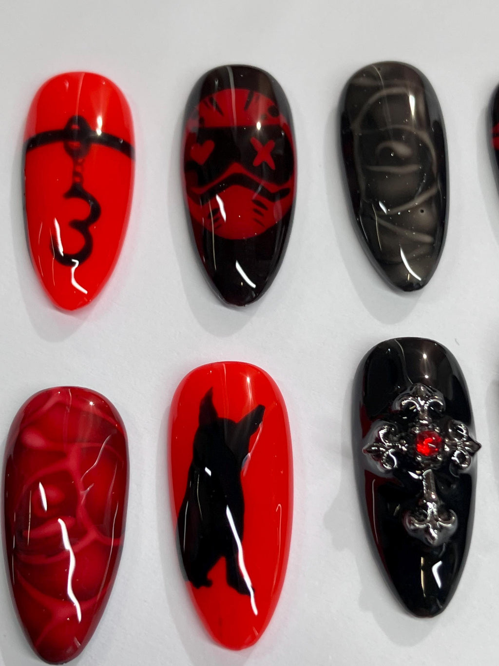 Dark romance red and black design press on nails with application pack