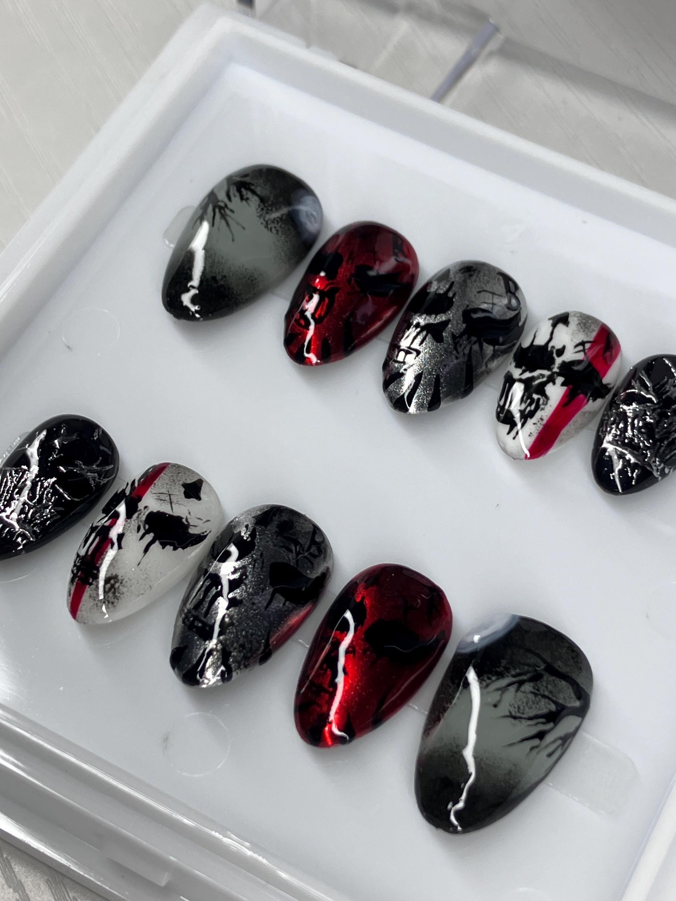 Booktok bundle press on nails with application pack