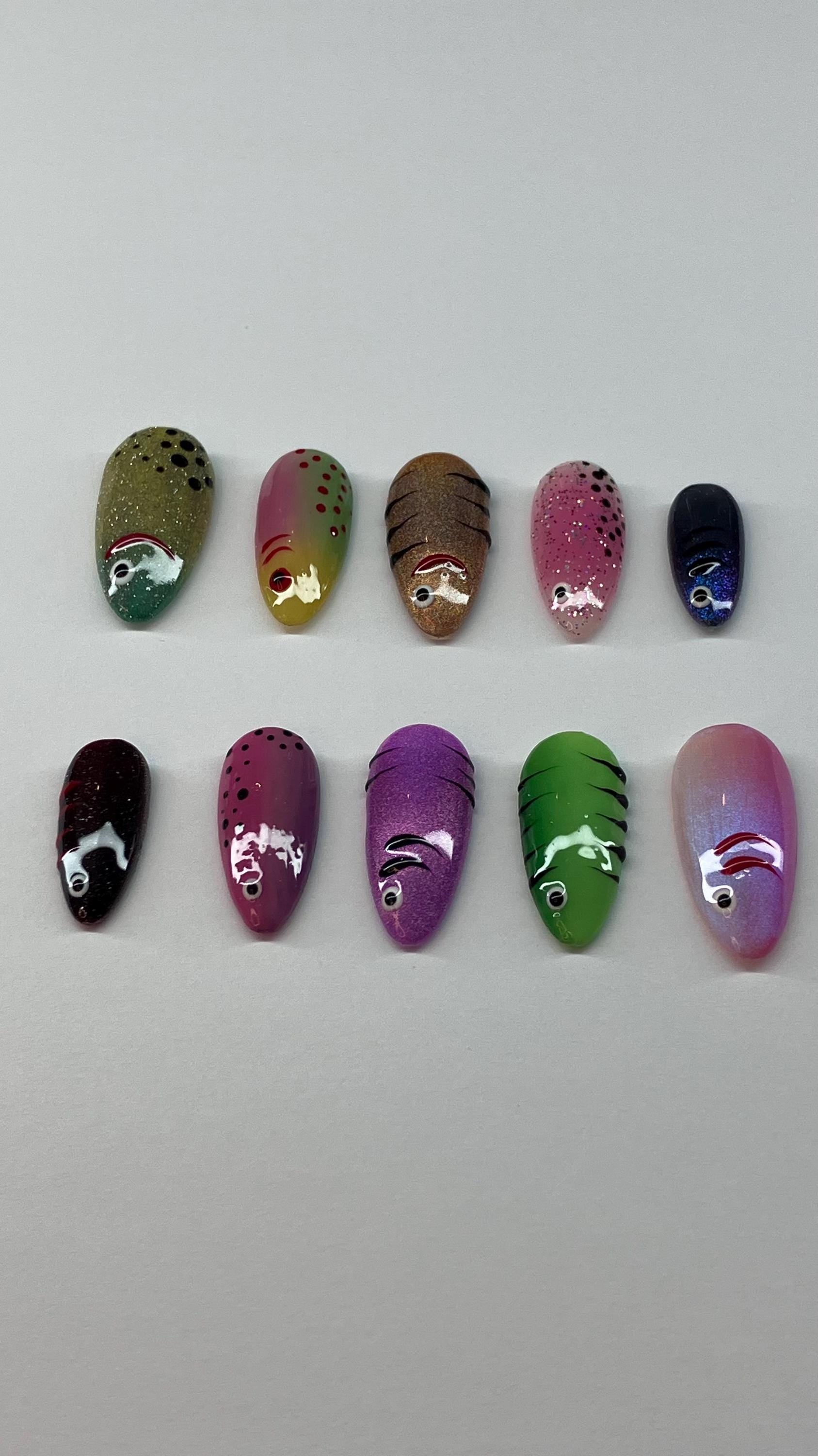 Fishing Lure Press On Nails: Summer Trend Nail Art with Application Pack